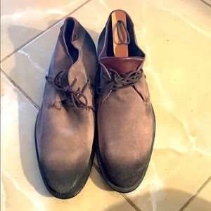 Grey to Black gradient color suede lace up boot